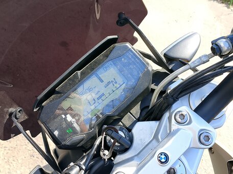 2017 BMW G 310 R, белый, 350000 рублей, вид 2