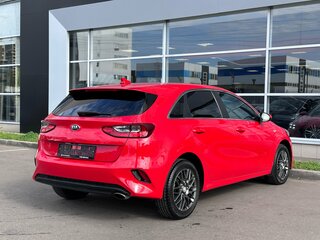 2018 Kia Ceed III, красный, 1300000 рублей, вид 4