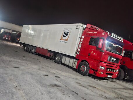2011 MAN 18, красный, 1800000 рублей, вид 3