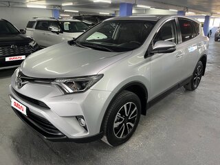 2018 Toyota RAV4 IV (XA40) Рестайлинг, серебристый, 2099000 рублей, вид 1