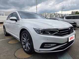 2022 Volkswagen Passat B8 Рестайлинг, белый, 1990069 рублей, вид 3