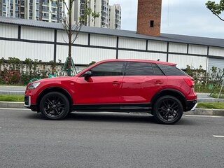 2022 Audi Q2 L 35 TFSI I Рестайлинг, красный, 1620000 рублей, вид 2