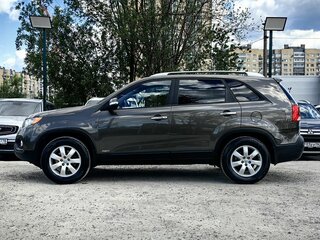 2011 Kia Sorento II, бежевый, 889000 рублей, вид 5