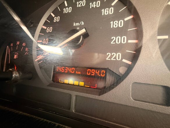 1993 BMW 3 серии 316i III (E36), белый, 320000 рублей - вид 15