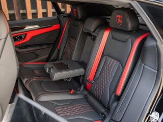 2025 Lamborghini Urus SE I Рестайлинг, чёрный, 52834400 рублей, вид 4