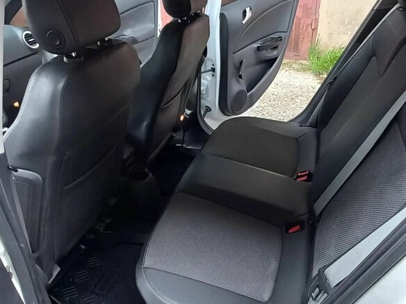 2008 Opel Corsa D, белый, 300000 рублей - вид 20