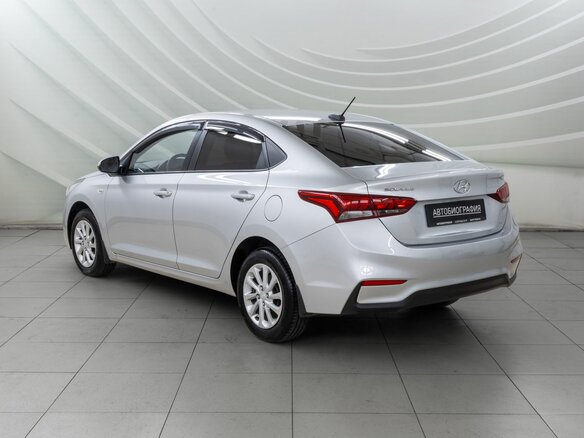 2017 Hyundai Solaris II, серебристый - вид 4