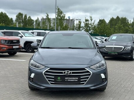 Hyundai Avante VI