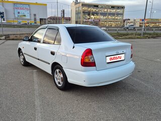 2011 Hyundai Accent ТагАЗ II, белый, 395000 рублей, вид 3