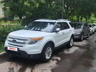 2015 Ford Explorer V, белый, 2050000 рублей, вид 2