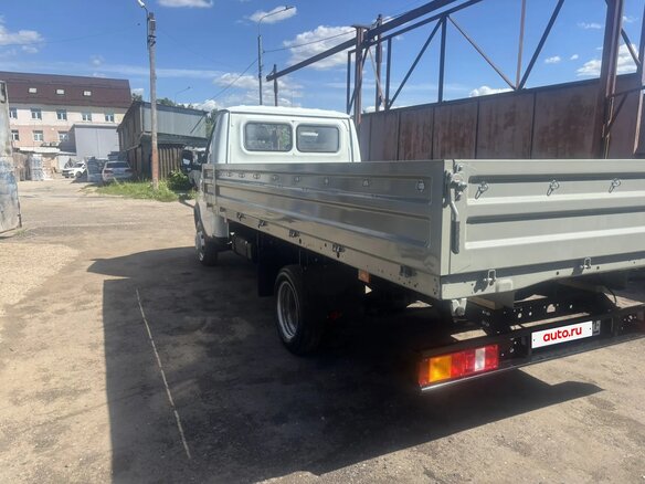 2011 ГАЗ ГАЗель (3302), белый, 795000 рублей - вид 4