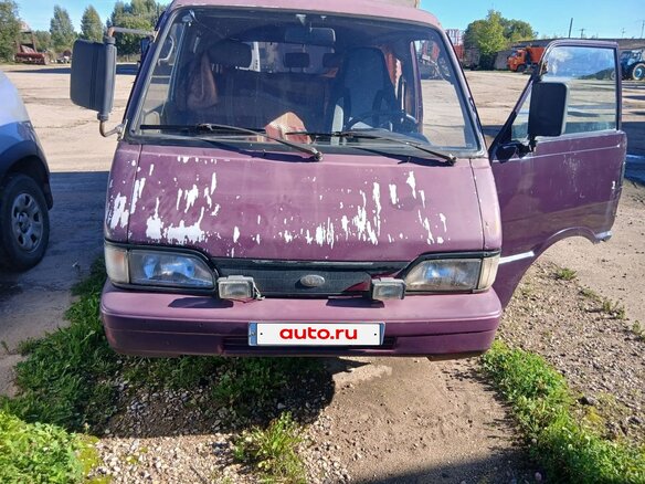 1996 Kia Besta, пурпурный, 200000 рублей - вид 1