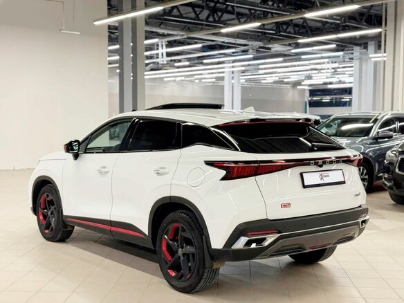 2023 Omoda C5 I, белый - вид 3
