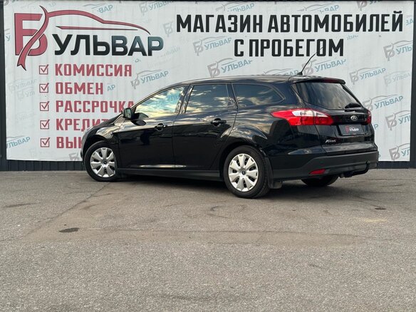 2012 Ford Focus III, чёрный - вид 3