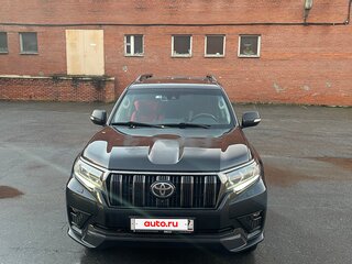 2021 Toyota Land Cruiser Prado 150 Series Рестайлинг 3, чёрный, 7500000 рублей, вид 2