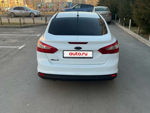 2011 Ford Focus III, белый, 580000 рублей - вид 6