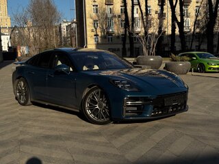 2025 Porsche Panamera Turbo S E-Hybrid III, синий, 26000000 рублей, вид 1