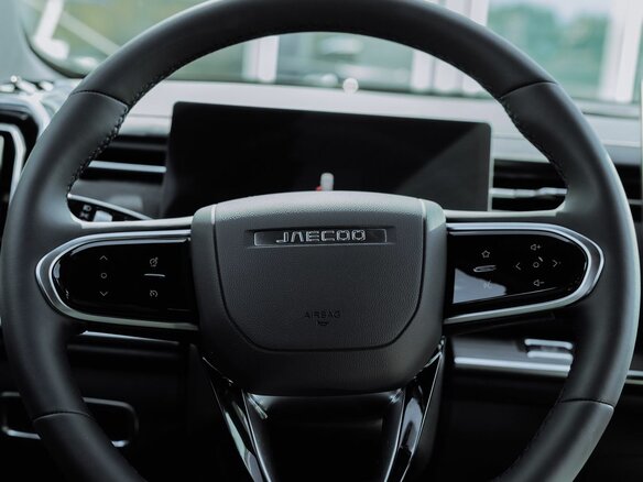 2025 Jaecoo J7 I, серый, 2415000 рублей - вид 22