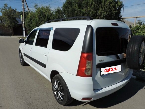 2013 Lada (ВАЗ) Largus I, белый, 695000 рублей - вид 2