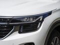 2026 Kia Seltos I Рестайлинг, белый, 2417000 рублей - вид 9