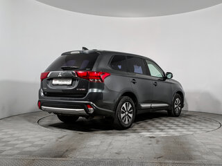 2018 Mitsubishi Outlander III Рестайлинг 3, серый, 1499000 рублей, вид 5