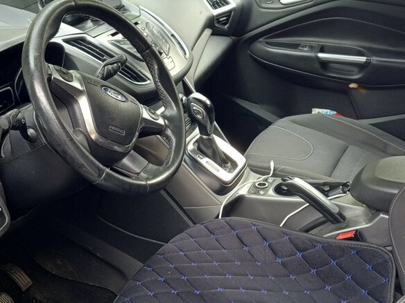 2013 Ford Kuga II, чёрный, 1050000 рублей - вид 8