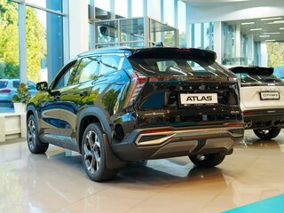 2026 Geely Atlas II, чёрный, 4114990 рублей, вид 2