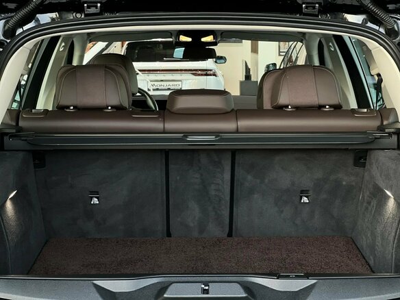 2025 BMW X5 Long 30Li IV (G05/G18) Рестайлинг, чёрный, 8995000 рублей - вид 37