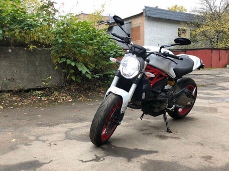 2015 Ducati Monster 821, белый, 660000 рублей, вид 2