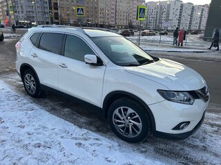 2017 Nissan X-Trail III, белый, 2000000 рублей, вид 3