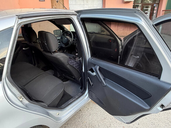 2015 Lada (ВАЗ) Granta I, серебристый, 550000 рублей - вид 19