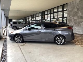 2021 Toyota Prius IV Рестайлинг (XW50), серый, 1590084 рублей, вид 5