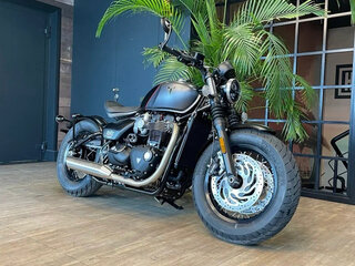 Triumph Bonneville Bobber