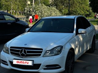 2013 Mercedes-Benz C-Класс 180 III (W204) Рестайлинг, белый, 1500000 рублей, вид 2