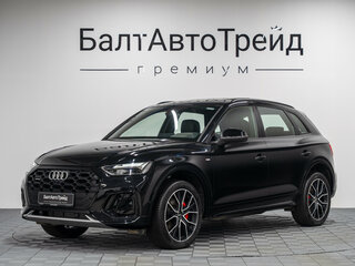 2025 Audi Q5 L 45 TFSI II (FY) Рестайлинг, чёрный, 5890000 рублей, вид 1
