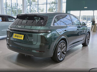2026 Li Auto (Lixiang) L7 52.3 kWh I Рестайлинг, зелёный, 7790000 рублей, вид 3
