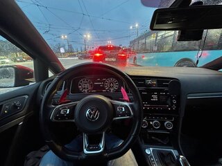 2019 Volkswagen Golf GTI VII Рестайлинг, чёрный, 2600000 рублей, вид 3