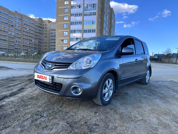 2013 Nissan Note I Рестайлинг, серый - вид 1