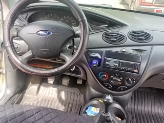 2003 Ford Focus I Рестайлинг, серебристый, 300000 рублей, вид 5