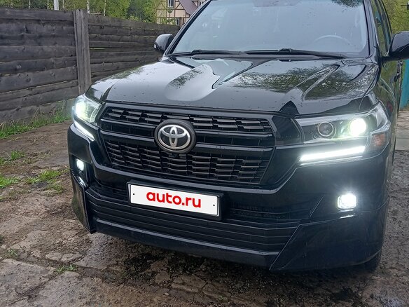 2008 Toyota Land Cruiser 200 Series, чёрный - вид 1