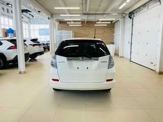 2011 Honda Fit Shuttle I, белый, 1499999 рублей, вид 5
