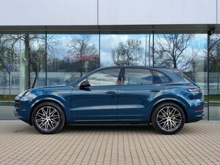2025 Porsche Cayenne III Рестайлинг, синий, 19280000 рублей, вид 3