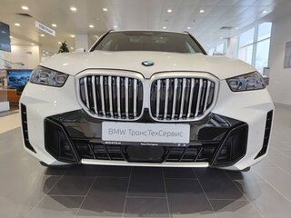 2025 BMW X5 40i IV (G05/G18) Рестайлинг, белый, 15900000 рублей, вид 2