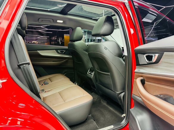 2021 Chery Tiggo 8 Pro I, красный - вид 9