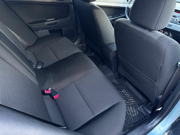 2011 Mitsubishi Lancer X Рестайлинг, серый - вид 12