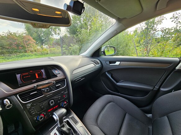 2011 Audi A4 IV (B8), коричневый, 800000 рублей - вид 13