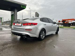 2019 Kia Optima IV Рестайлинг, серый, 1600000 рублей, вид 5