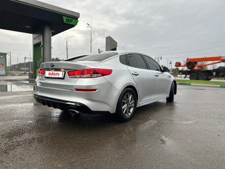 2019 Kia Optima IV Рестайлинг, серый, 1399999 рублей, вид 5
