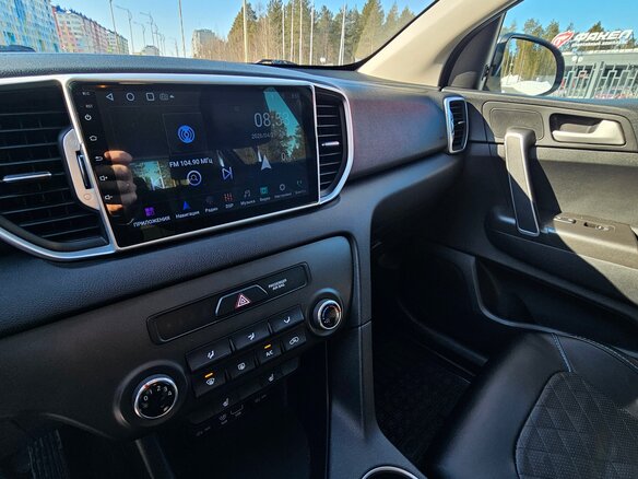2018 Kia Sportage IV Рестайлинг, синий, 1850000 рублей - вид 19