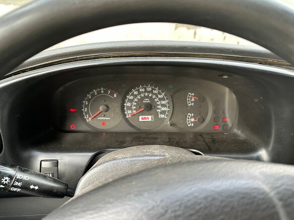 2006 Kia Spectra I Рестайлинг 2, серебристый, 300000 рублей - вид 5